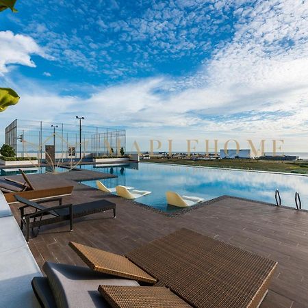 Amber Cove Premier Suites Melaka Bagian luar foto
