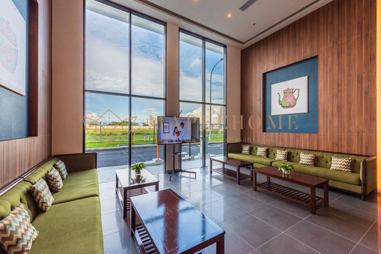 Amber Cove Premier Suites Melaka Bagian luar foto