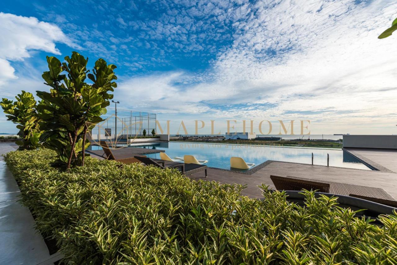 Amber Cove Premier Suites Melaka Bagian luar foto