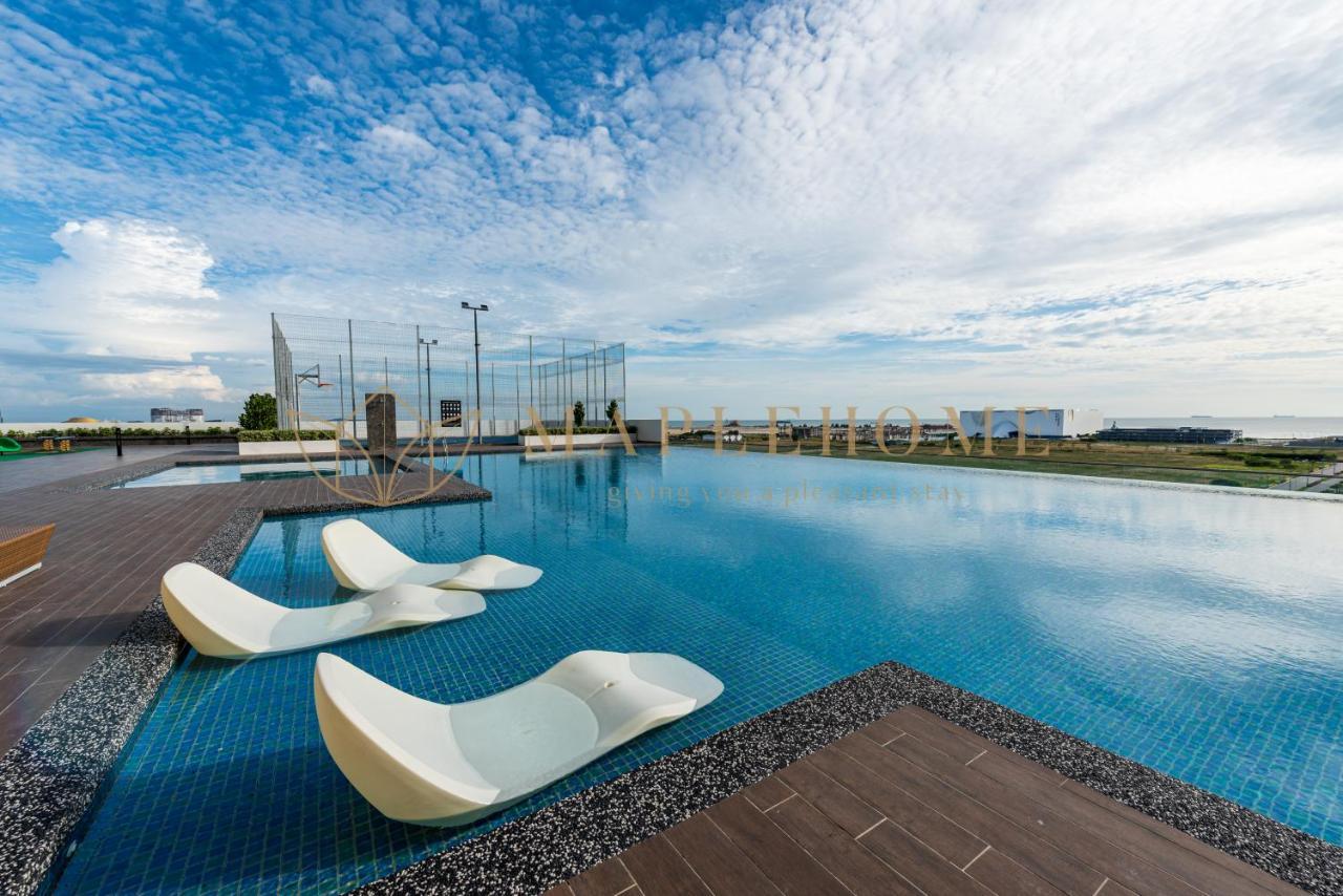 Amber Cove Premier Suites Melaka Bagian luar foto