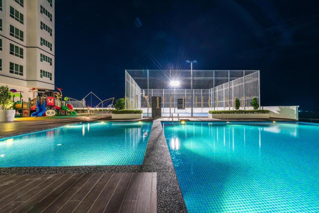Amber Cove Premier Suites Melaka Bagian luar foto