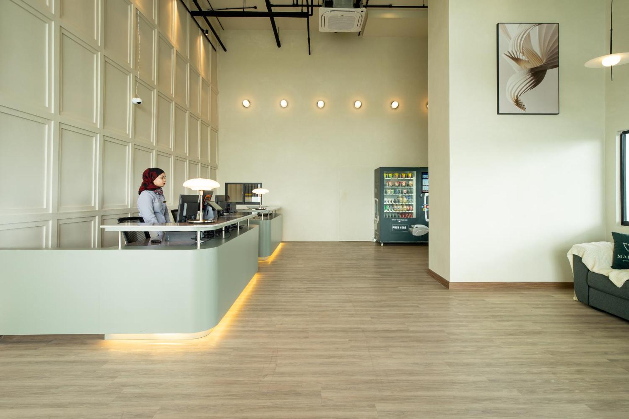 Amber Cove Premier Suites Melaka Bagian luar foto